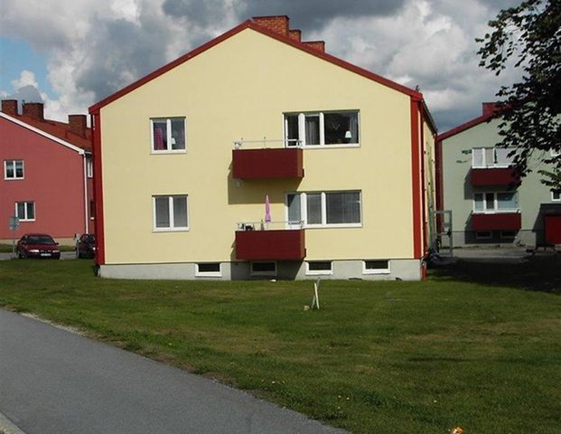 Strömsbruksvägen 3A - Foto 1