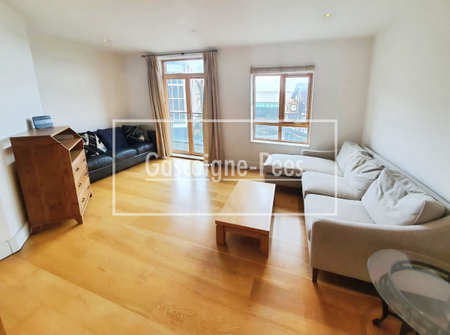 Trinity Gate, Guildford - Photo 2