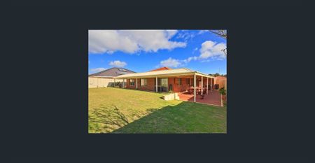 8 Bencubbin Street, Dawesville, WA 6211 - Photo 5