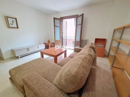 Piso en alquiler en Calle San Matías - Foto 2