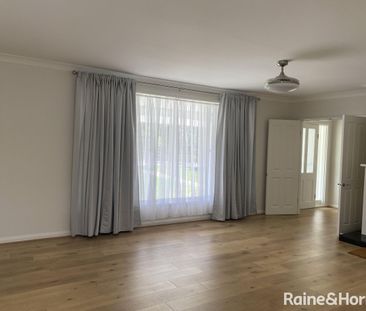3 Bedroom Home in Colo Vale - Photo 1