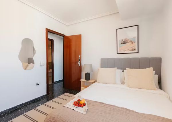 Calle Juan de Juanes, Mislata, Valencian Community 46920