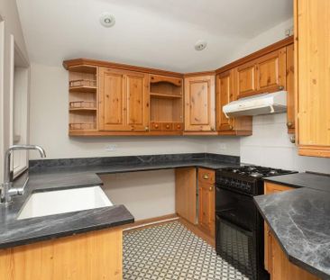2 bedroom terraced house to rent - Photo 2