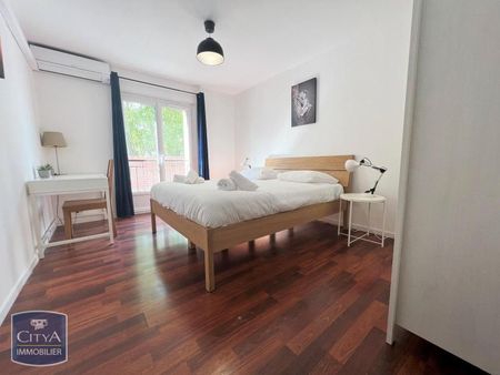 Location Appartement 3 pièces 63m² AVIGNON 84000 - Photo 2