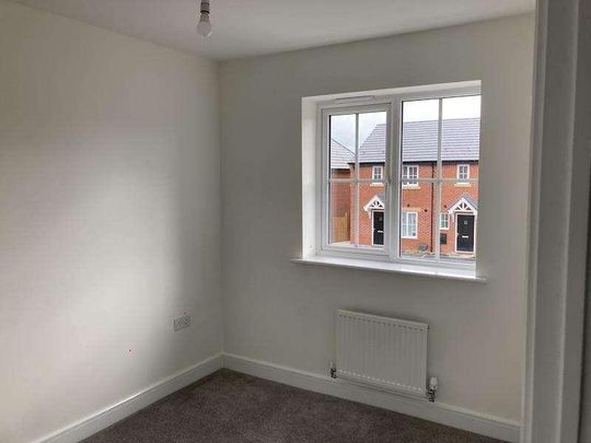 Green Field Way, Crewe, CW1 - Photo 1