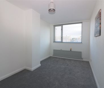 Little Wakering Road, Little Wakering, Southend-on-Sea, Essex, SS3 0LB - Photo 6