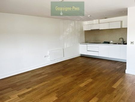 Beggarwood, RG22 - Photo 3