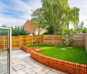 3 bedroom detached house to rent - Photo 1
