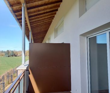 ST SAUVEUR / Location Appartement 3 Pièces 66 m² - Photo 6