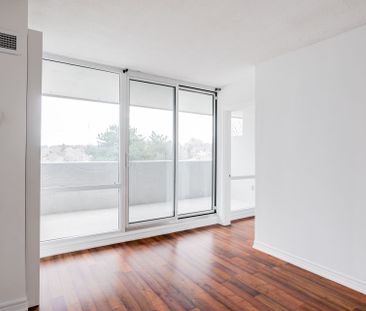 For Lease - 250 Scarlett Road Unit# 406, Toronto, Ontario - Photo 4