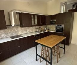 Διαμέρισμα για ενοικίαση - Άγιος Στέφανος - Φωτογραφία 1