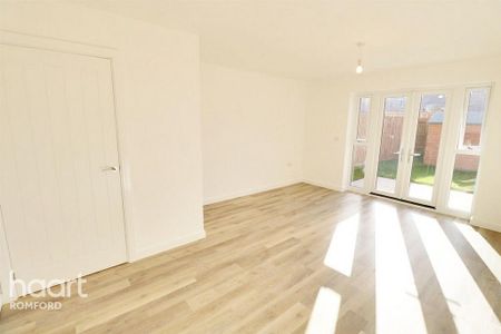 2 bedroom end of terrace house to rent - Photo 2