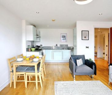 1 bedroom flat to rent - Photo 2