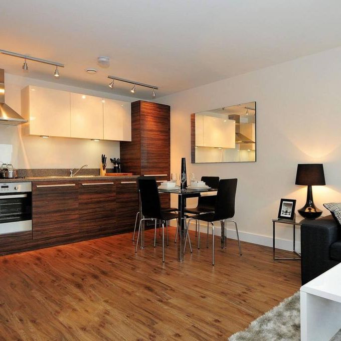 2 bedroom flat to rent - Photo 1