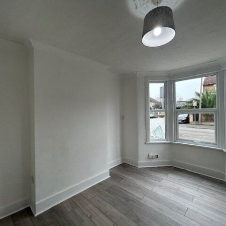 Cromer Road, Romford, RM7 9DS, Property for rent - Photo 1