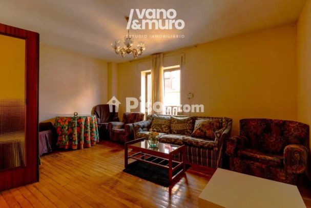 Piso en alquiler en Calle del Concejo, 17 - Photo 1