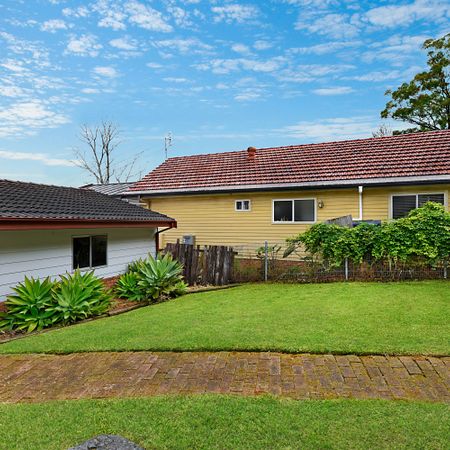36 Wimbledon Grove, Garden Suburb NSW 2289 - House For Rent | Domain - Photo 4