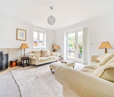 5 bedroom detached house to rent - Photo 1
