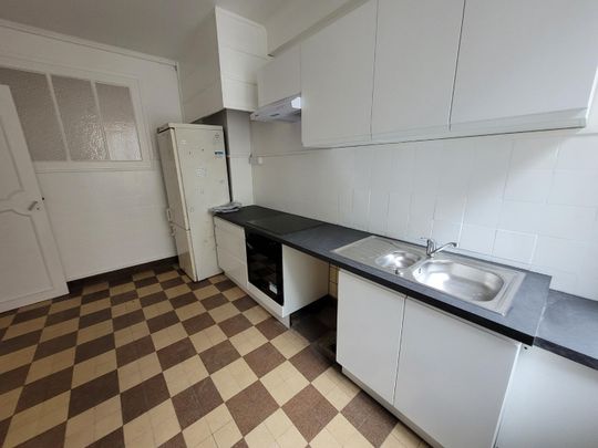 Location Appartement 3 pièces 77m² LILLE 59800 - Photo 1