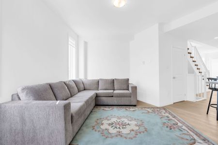 For Lease - 1465 Station Street Unit# 31, Pelham, Ontario - Photo 2