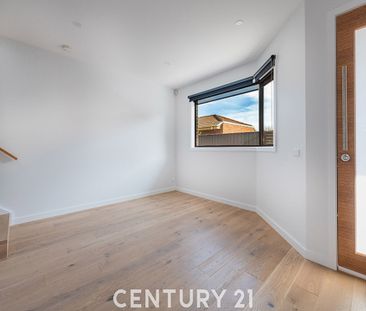 Boutique Townhouse - Photo 6