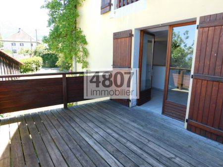 Location appartement 3 pièces 57 m² à La Roche-sur-Foron (74800) - Photo 2