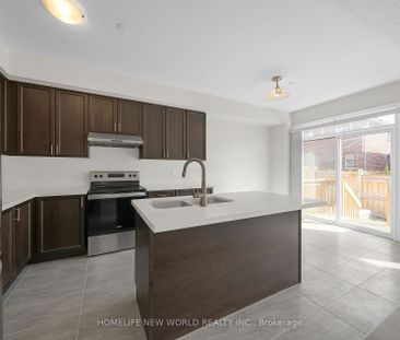 For Lease - 15 Caviglia Lane, Markham, Ontario - Photo 6