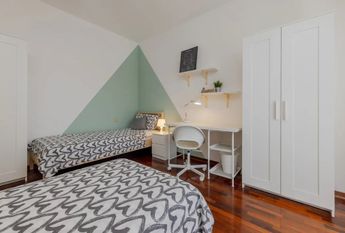 Via Urbino, Padova, Veneto 35142