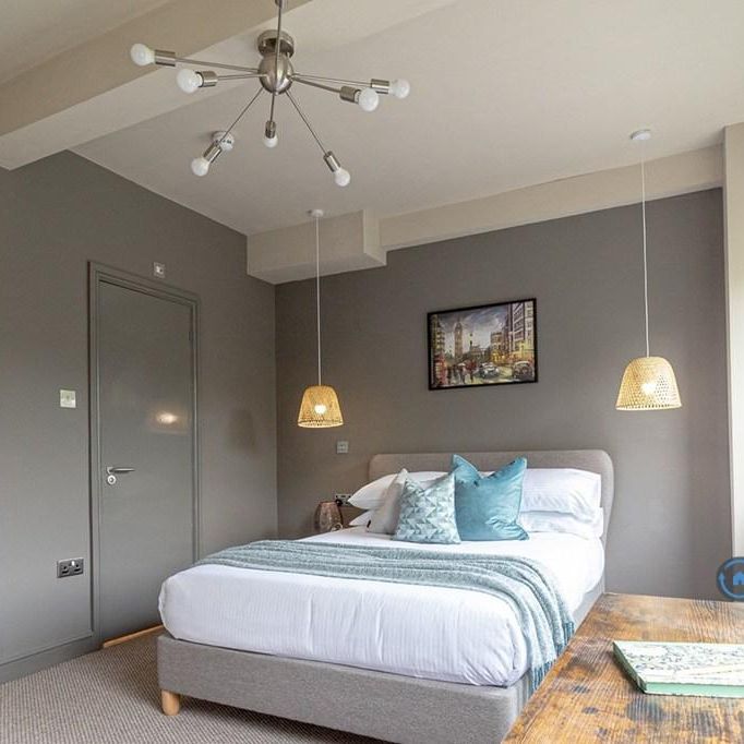 1 bedroom in a house share to rent - Photo 1