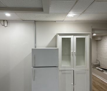 For Lease - 425 Jane Street Unit# 10, Toronto, Ontario - Photo 4