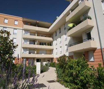 location Appartement T2 DE 43.81m² À CARPENTRAS - Photo 3