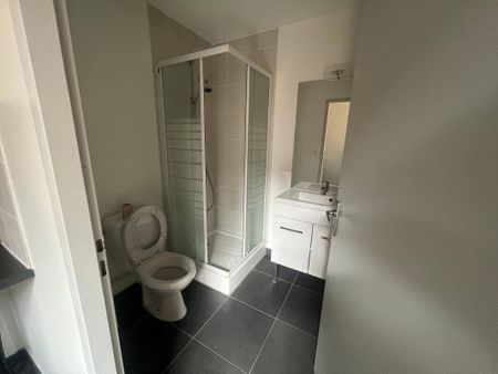 Location appartement t2 33 m² à Villefranche-de-Rouergue (12200) La Bastide - Photo 5