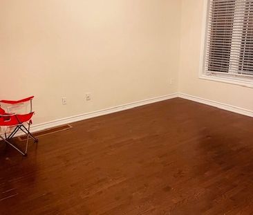 For Lease - 71 Batteaux Street, Barrie, Ontario - Photo 4