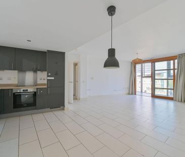 1 bedroom flat to rent - Photo 6