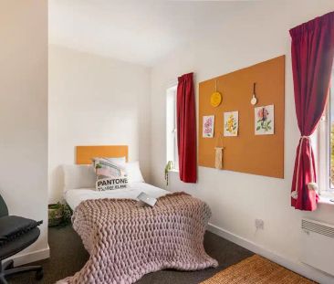 Standard Room - 4 Bed Shared House - Photo 5