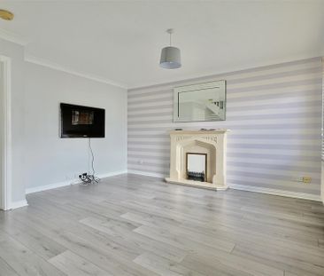 3 bedroom Detached house to rent in Woodlands Grange, Forest Hall, ... - Photo 4