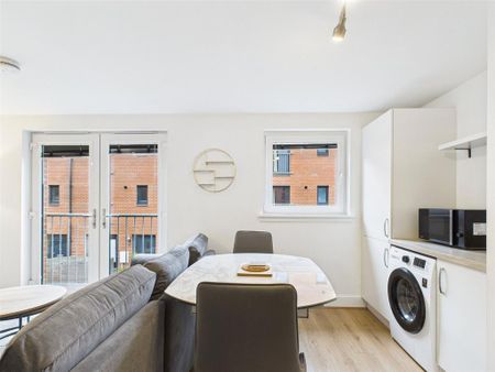 2 bedroom apartment to rent - Photo 2