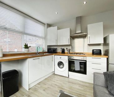 1 bedroom Flat To Let Total Size: 399 SQ FT - Photo 5