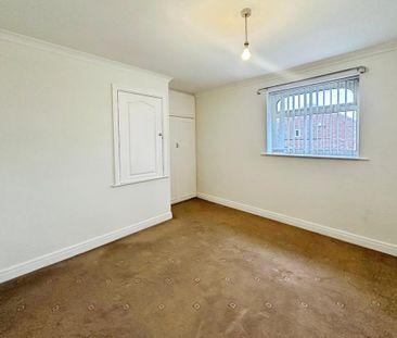 1 bedroom semi-detached house to rent - Photo 4