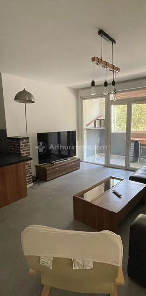 Location Appartement 3 pièces 82 m2 à Vienne - Photo 1