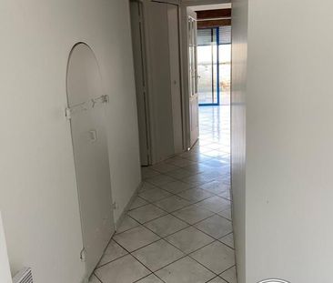 Location Appartement 2 pièces 55m² CHATEAUBRIANT 44110 - Photo 4