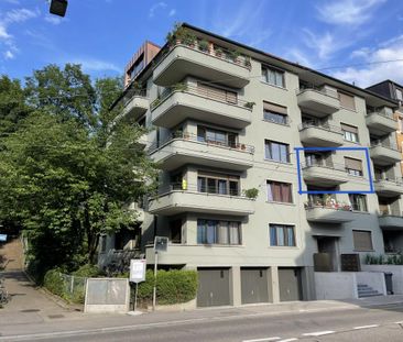 Gemütliche 2-Zimmerwohnung im Zentrum von Zürich-Wollishofen! - Foto 1