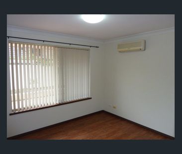 RENOVATED 3 BEDROOM 1 BATHROOM HOME - Photo 6