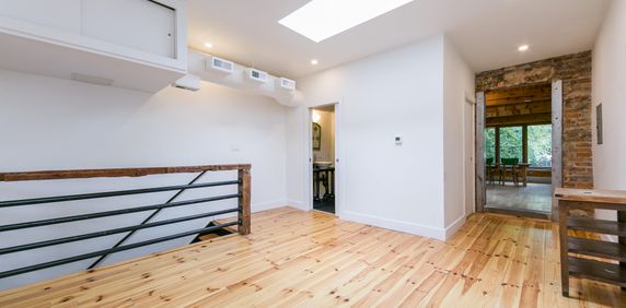 2 Bed / 1 Bath home in the Annex - Photo 2