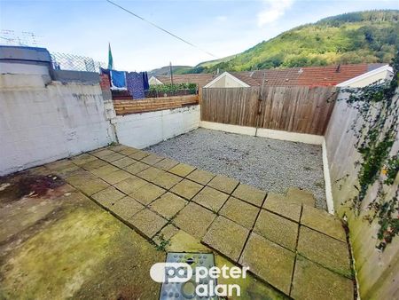 Penrhiwceiber Road, MOUNTAIN ASH - Photo 5