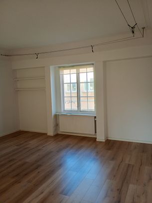 Drottninggatan 41 - Photo 1