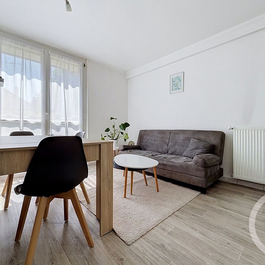 Location Appartement 4 pièces 60m² TROYES 10000 - Photo 1