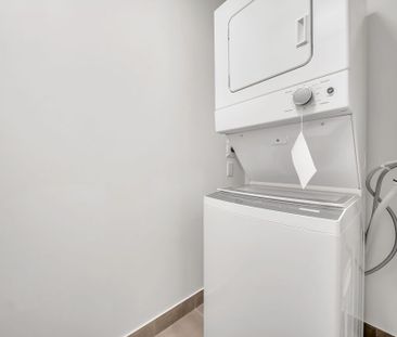 For Lease - 509 Dundas Street Unit# 317, Oakville, Ontario - Photo 4