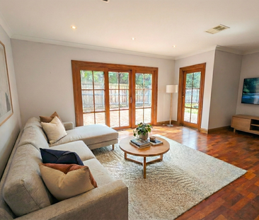 21 Bishop Avenue, West Pennant Hills NSW 2125 - House For Rent | Do... - Photo 1