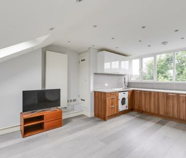 2 Bedroom Apartment To Let - Photo 2